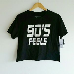  90'S Feels Cropped Graphic Tee Size M